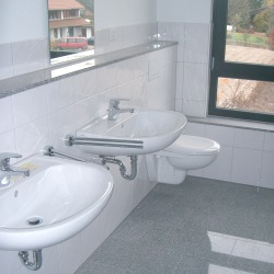 Sanit&auml;r